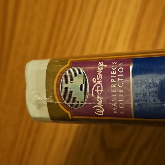 Disney's Masterpiece Collection VHS Sealed Limited Edition Peter Pan - Picture 3 of 7